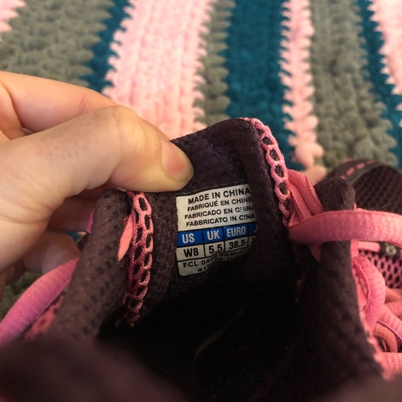 Mizuno new track and field cleats fits size 7 - Picture 8 of 11